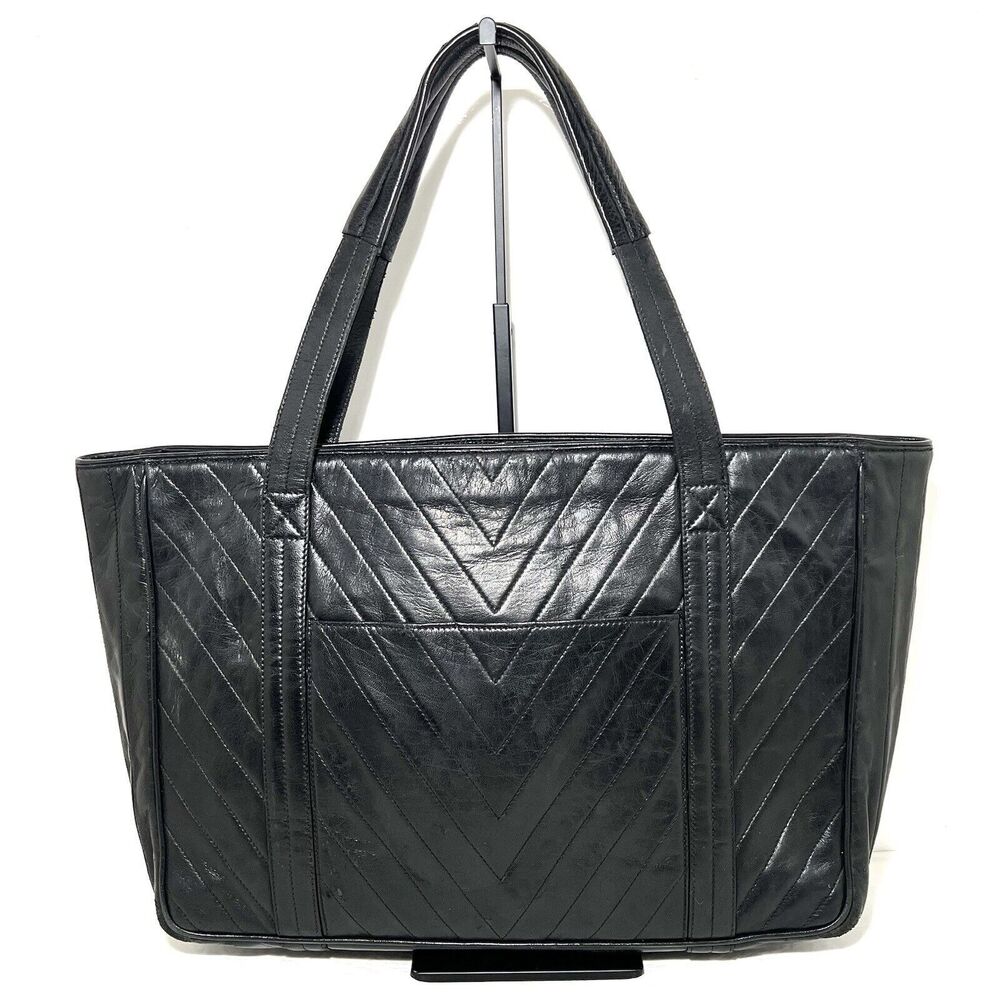 Vintage Chanel Leather Chevron Quilt Tote Bag Shoulder Bag Made In Italy - Picture 1 of 16
